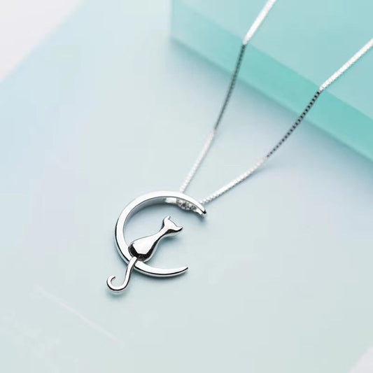 Silver Cat Moon Pendant Necklace – Elegant Cat & Crescent Moon Jewelry for Women